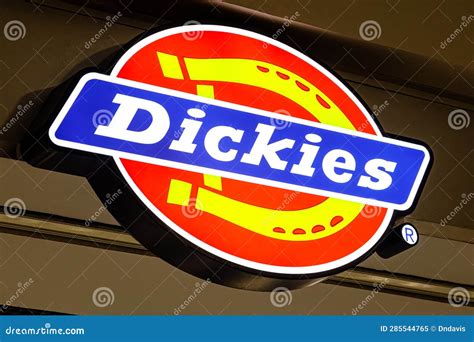 Branches of Dickies in City of Manila, Metro Manila .